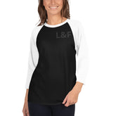 3/4 sleeve raglan shirt