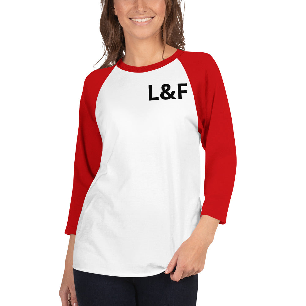 3/4 sleeve raglan shirt